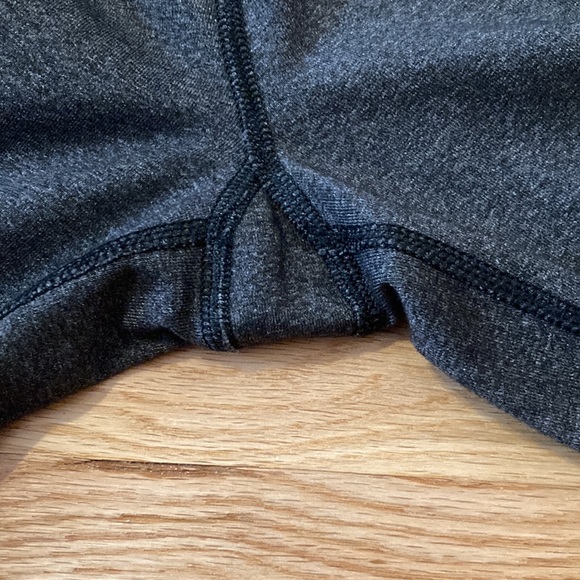 Lululemon Ruched Waist Leggings - Picture 4 of 5